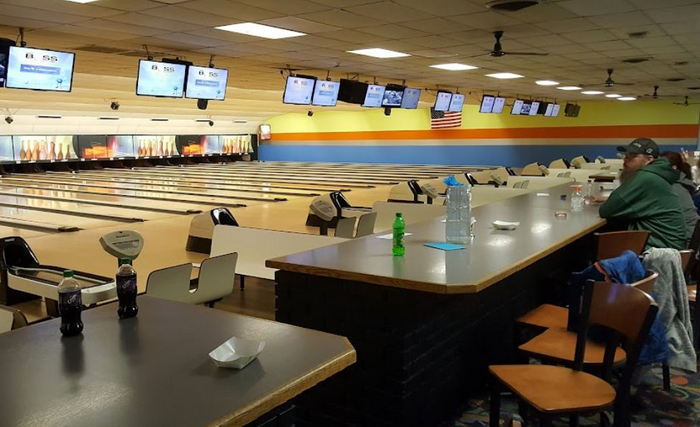 Sturgis Bowl (Sturgis Lanes) - From Web Listing (newer photo)